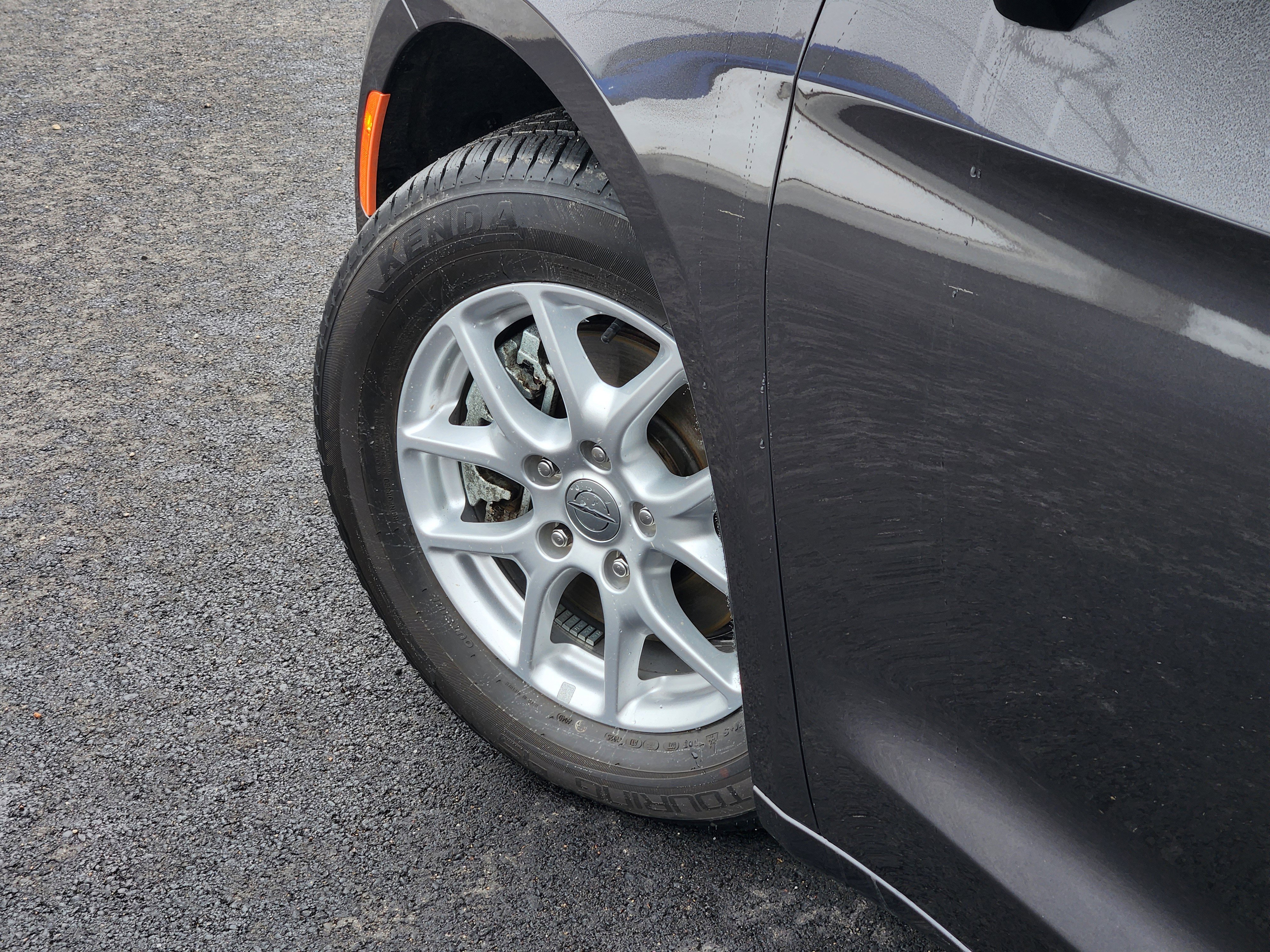 Used 2023 Chrysler Pacifica Touring-L image 18