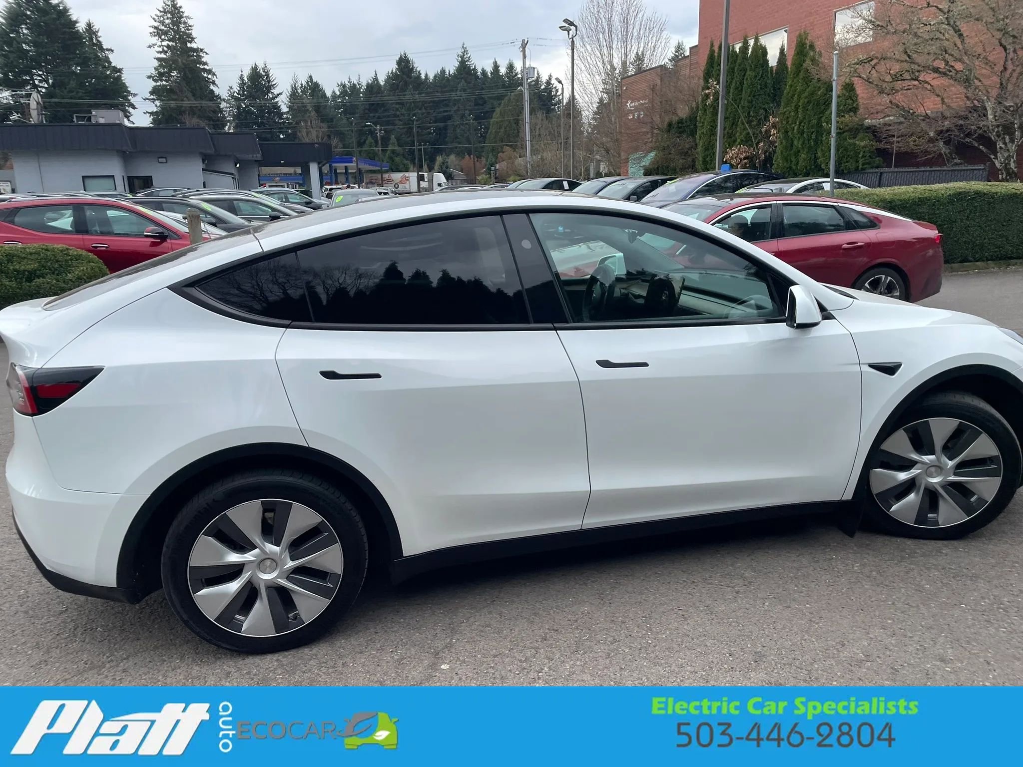 Used 2024 Tesla Model Y Long Range image 13