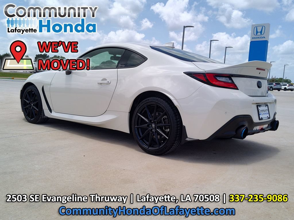 Used 2024 Toyota GR86 Premium RWD image 6