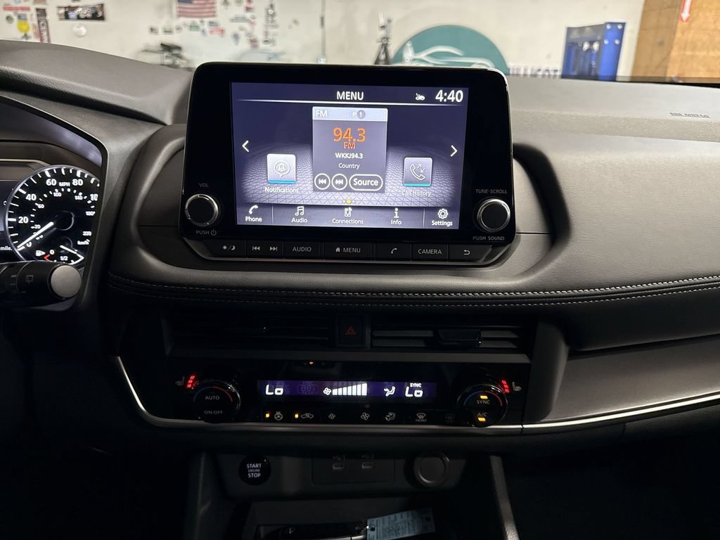 New 2026 Nissan Rogue Dark Armor AWD/4WD image 17