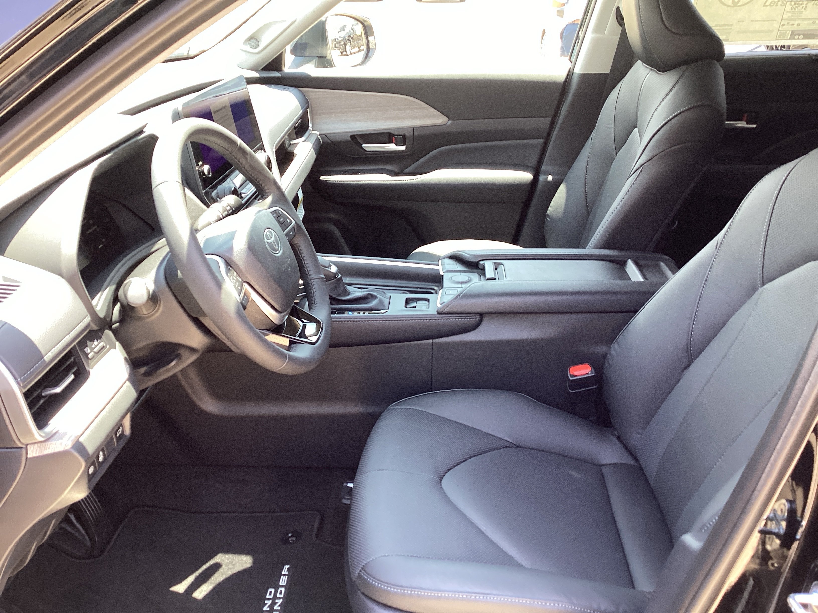 New 2026 Toyota Grand Highlander FWD image 7