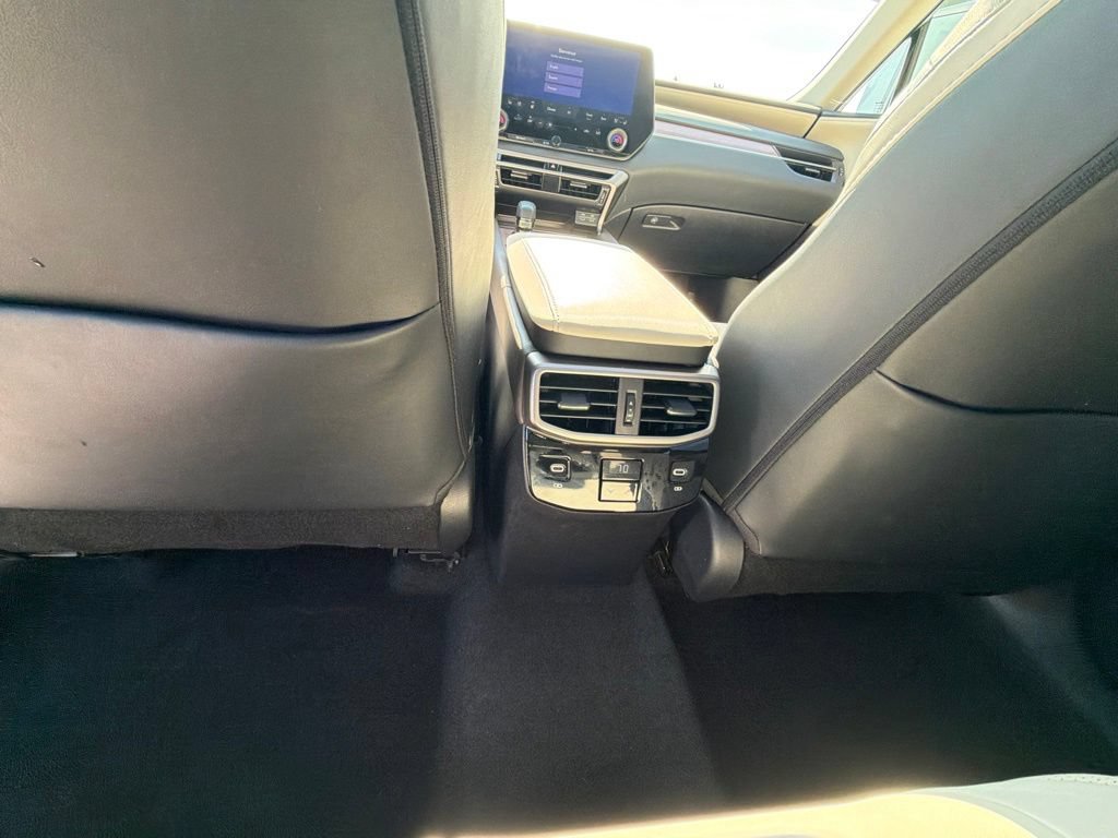 Certified 2025 Lexus RX 350 w/ Convenience Package AWD/4WD image 33