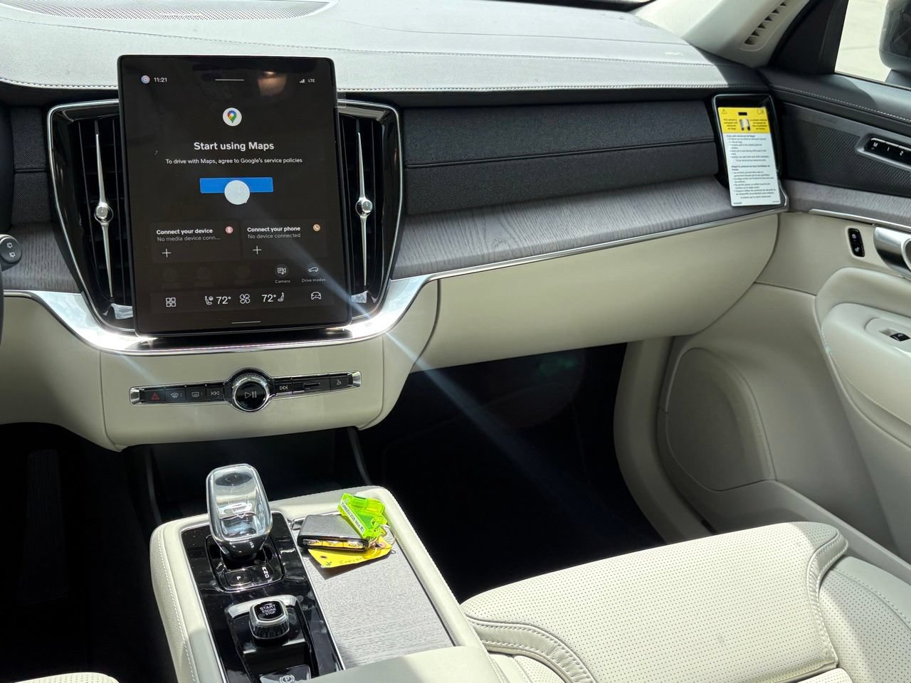 New 2026 Volvo XC90 B6 Ultra w/ Protection Package Premier AWD/4WD image 13