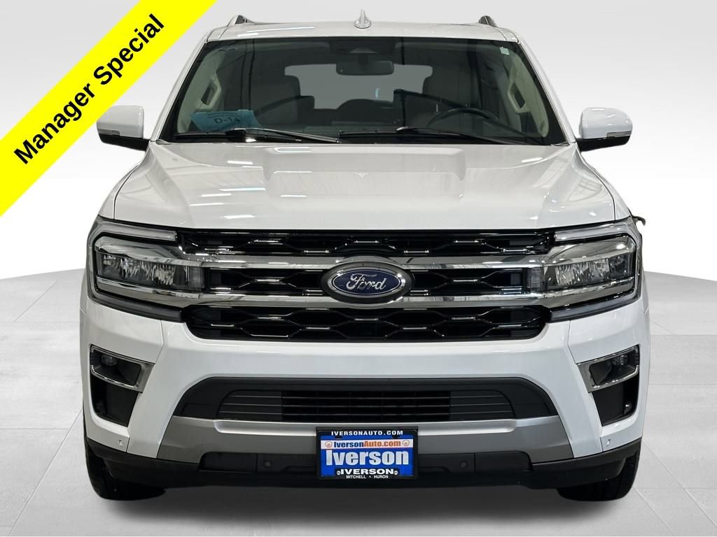 Used 2024 Ford Expedition Limited image 2