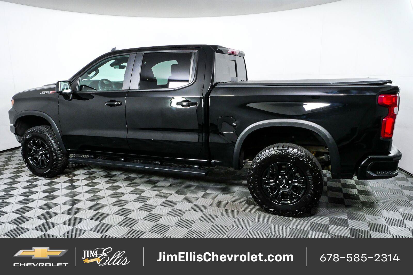 Certified 2022 Chevrolet Silverado 1500 ZR2 w/ Technology Package AWD/4WD image 29