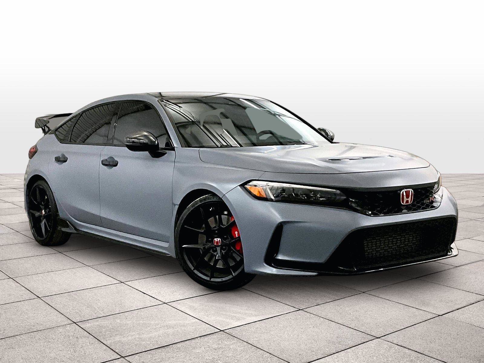 Used 2024 Honda Civic Type R image 2