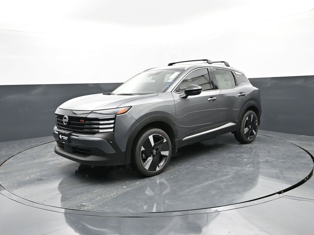 New 2026 Nissan Kicks SR w/ Cold Weather Package