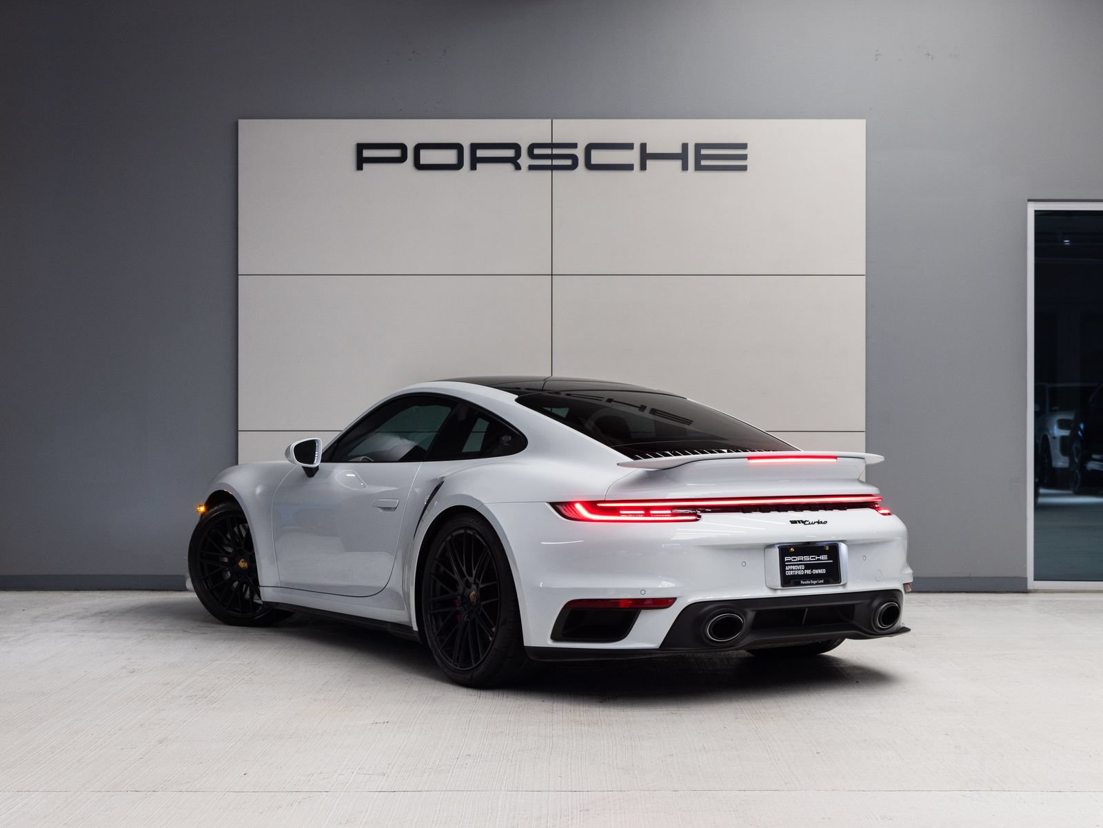 Certified 2021 Porsche 911 Turbo AWD/4WD image 5