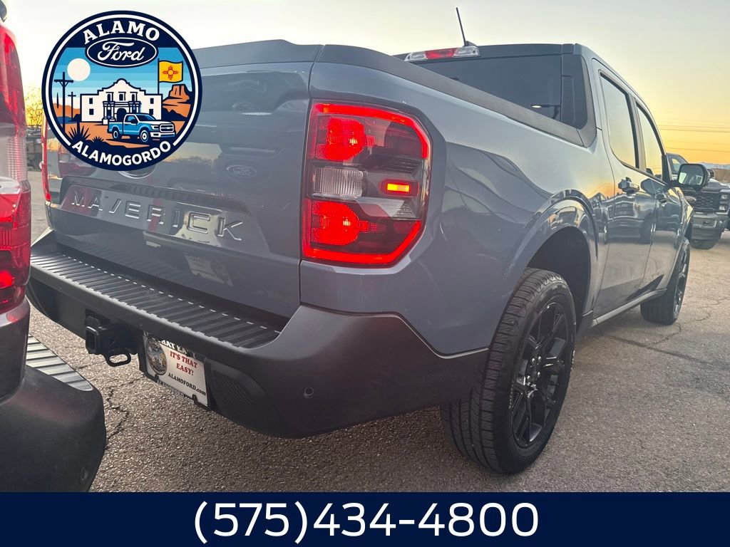 New 2026 Ford Maverick Lariat w/ Black Appearance Package image 15