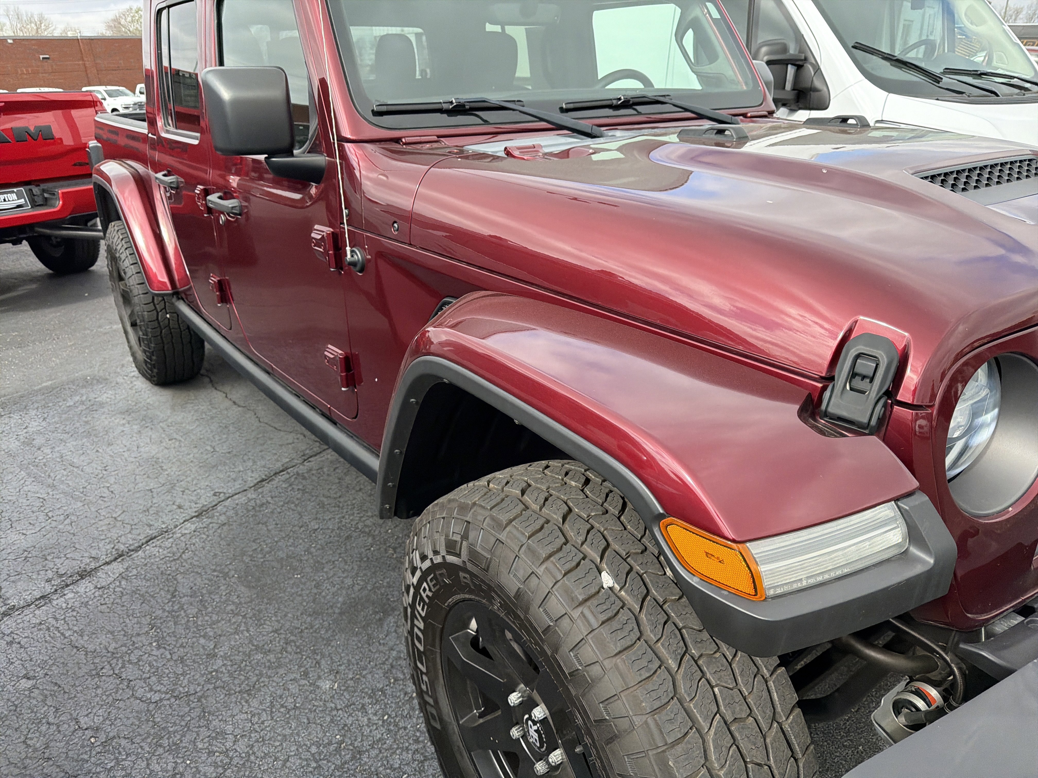 Used 2021 Jeep Gladiator Mojave image 4