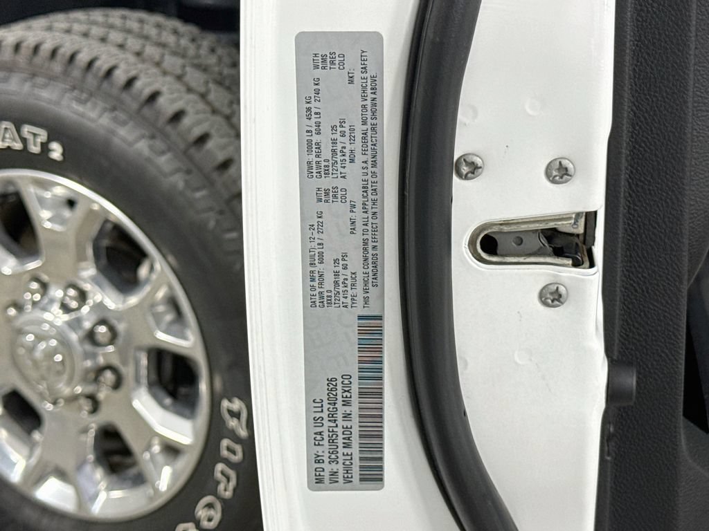 Used 2024 RAM 2500 Laramie w/ Safety Group AWD/4WD image 32