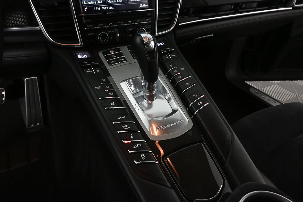 Used 2015 Porsche Panamera GTS AWD/4WD image 14