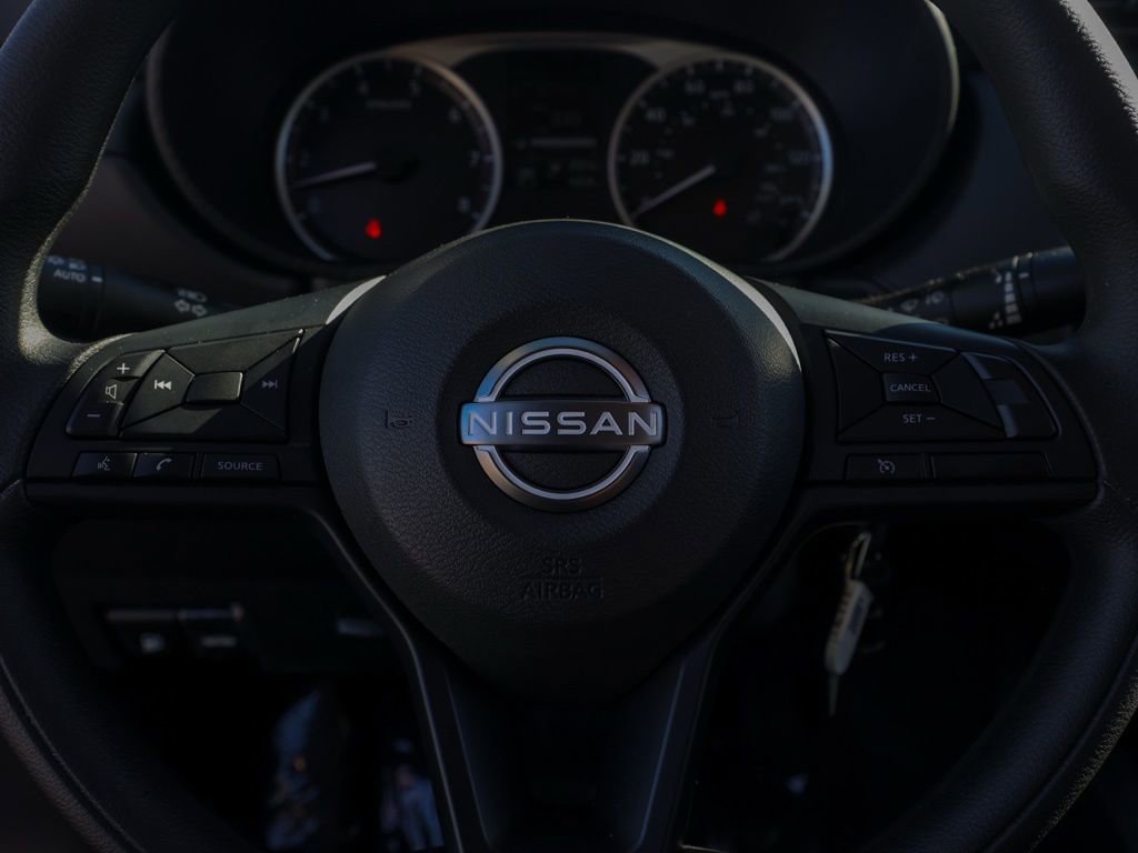 Used 2025 Nissan Versa S w/ Trunk Package image 24