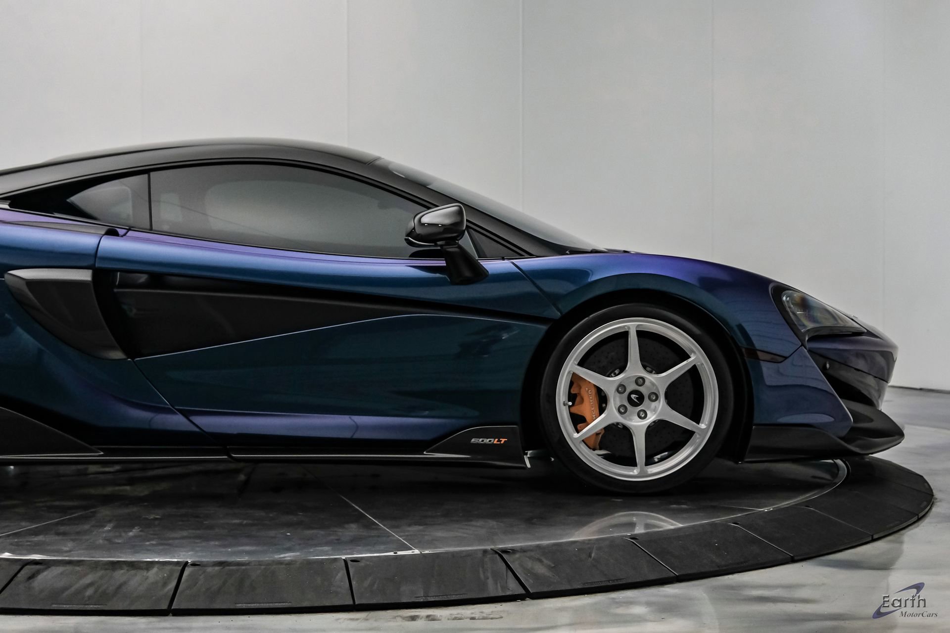 Used 2019 McLaren 600LT RWD image 26