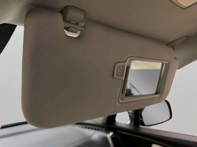 Used 2025 Kia Sorento S AWD/4WD image 59