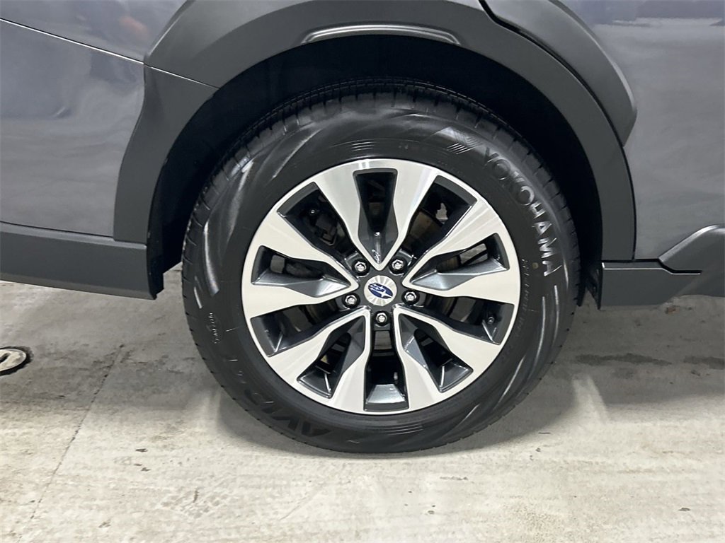 Certified 2023 Subaru Outback Limited image 12