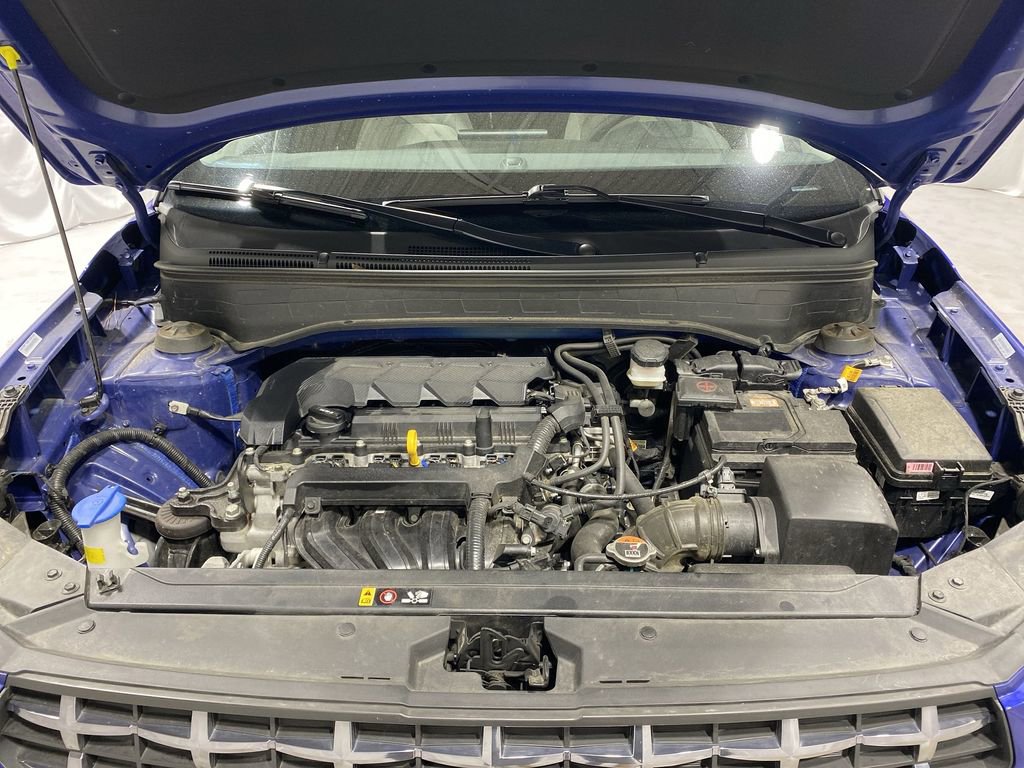Used 2025 Hyundai Venue SEL image 26