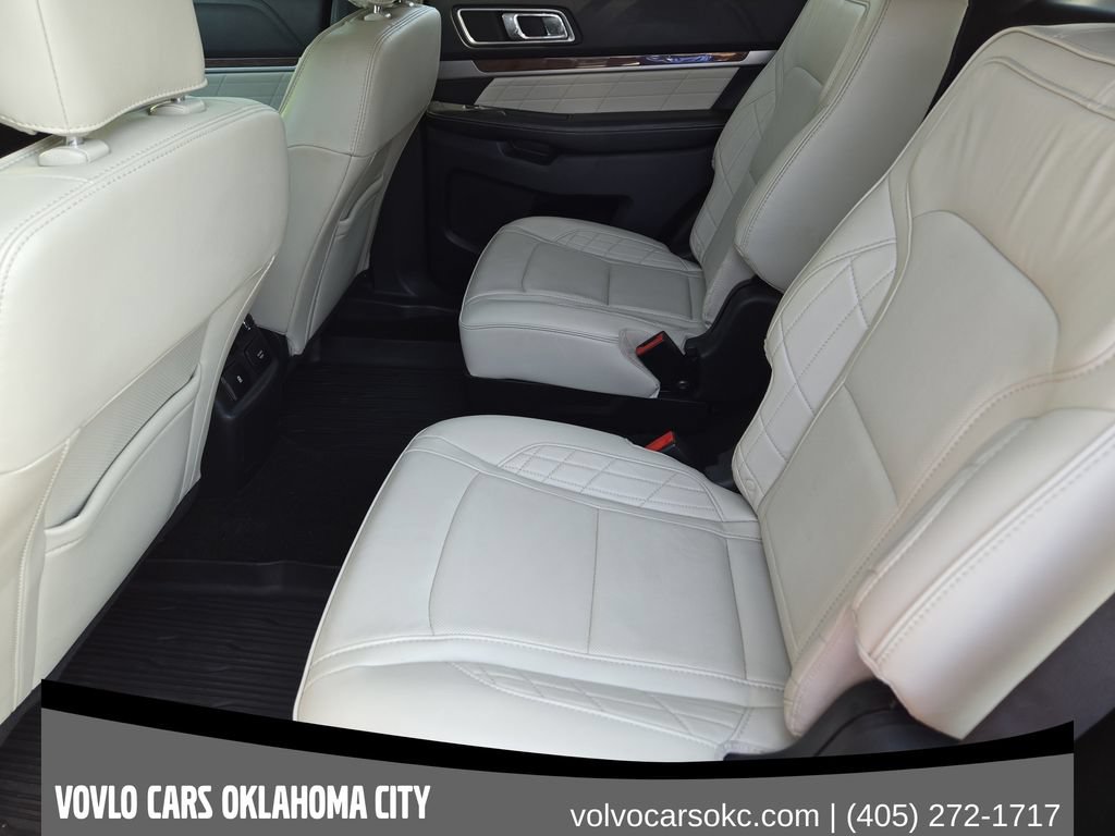 Used 2019 Ford Explorer Platinum AWD/4WD image 25