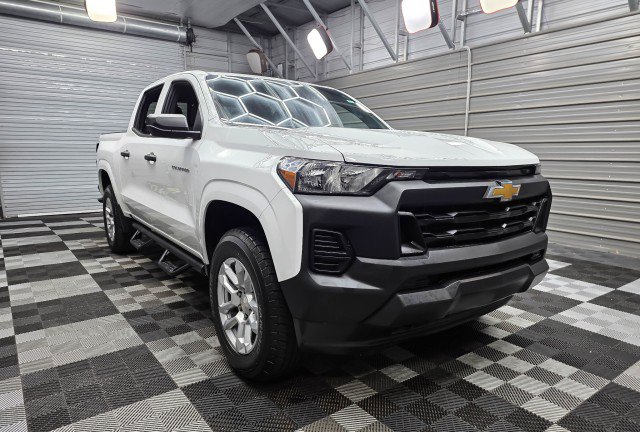Used 2024 Chevrolet Colorado W/T w/ WT Convenience Package II AWD/4WD image 5