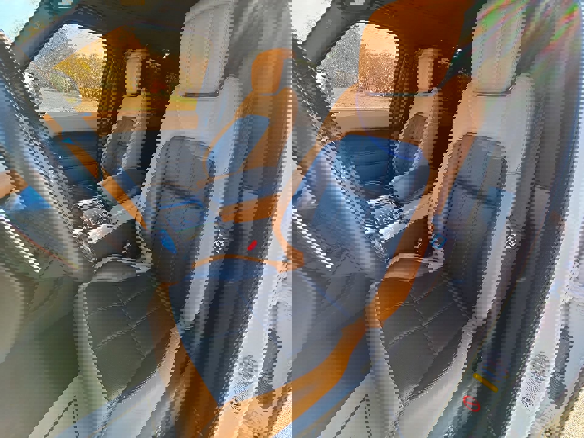 Used 2018 Land Rover Range Rover Sport HSE Dynamic image 12