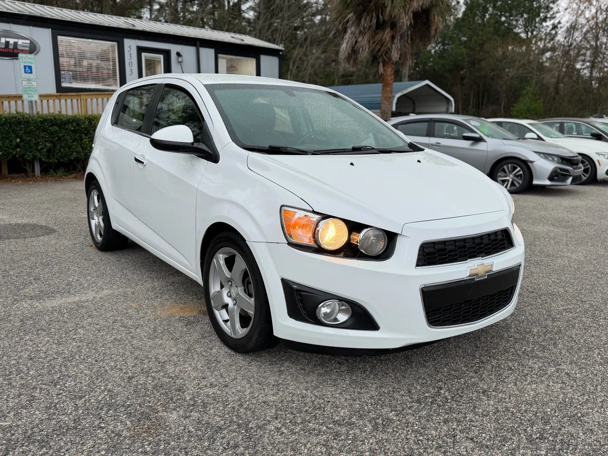 Used 2016 Chevrolet Sonic LTZ image 5