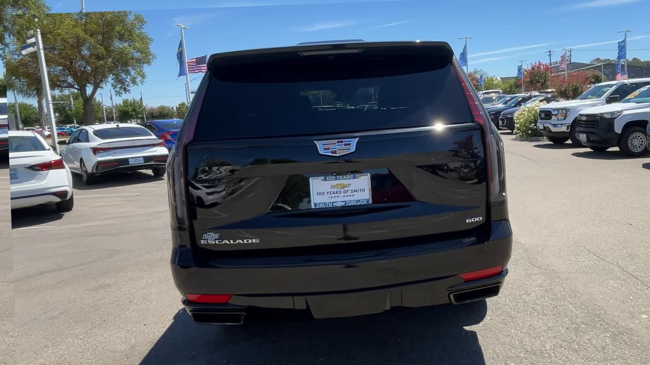Used 2024 Cadillac Escalade Sport AWD/4WD image 6