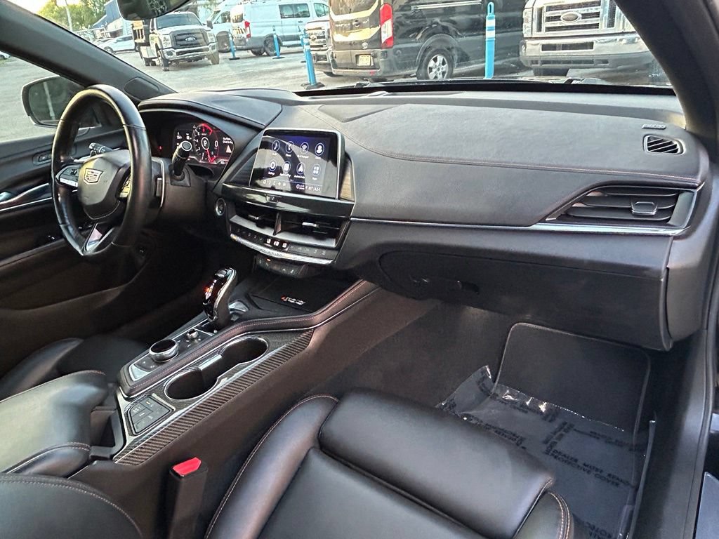 Used 2023 Cadillac CT4 V w/ Technology Package RWD image 26