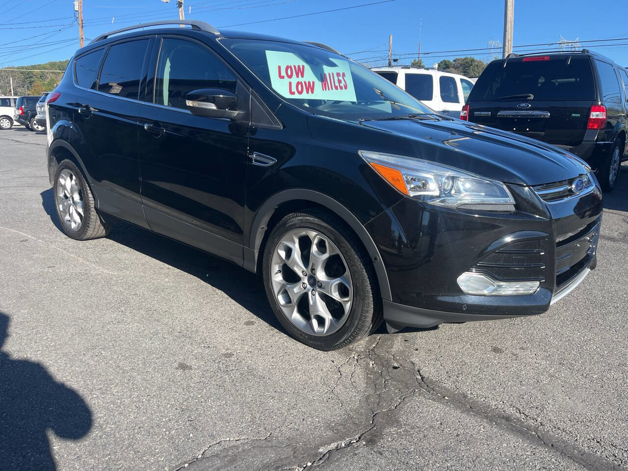 Used 2016 Ford Escape Titanium w/ Equipment Group 301A image 4