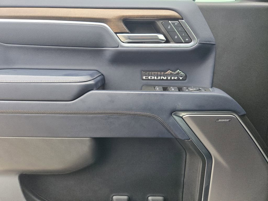 Used 2024 Chevrolet Silverado 1500 High Country w/ High Country Premium Package image 23