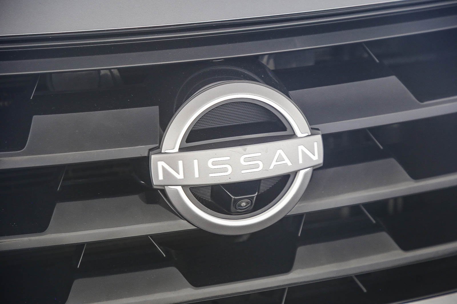 Used 2023 Nissan Armada SL w/ Captain's Chairs Package image 13