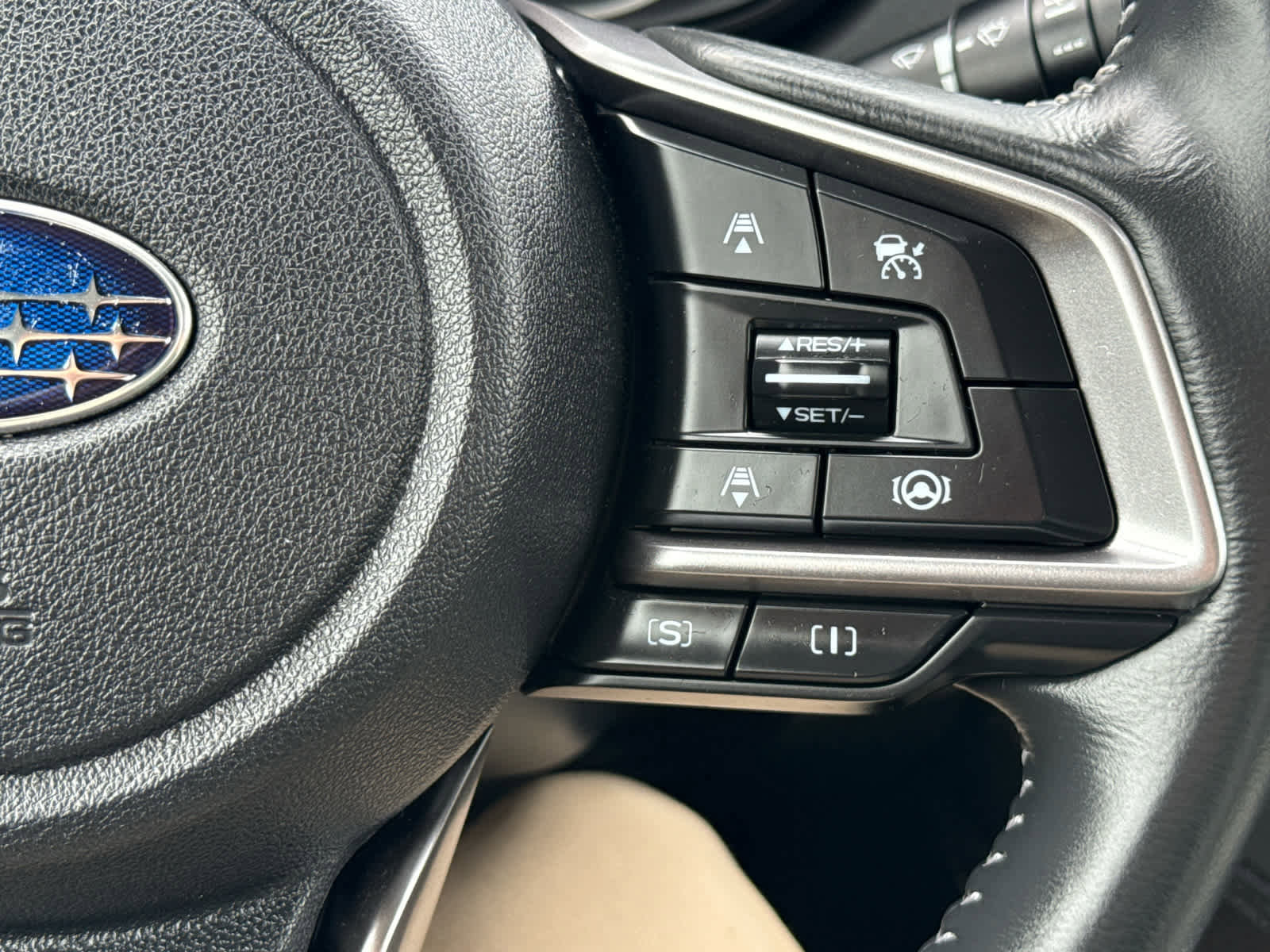 Certified 2023 Subaru Forester Premium image 17