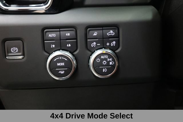Used 2024 GMC Sierra 3500 Denali Ultimate AWD/4WD image 26