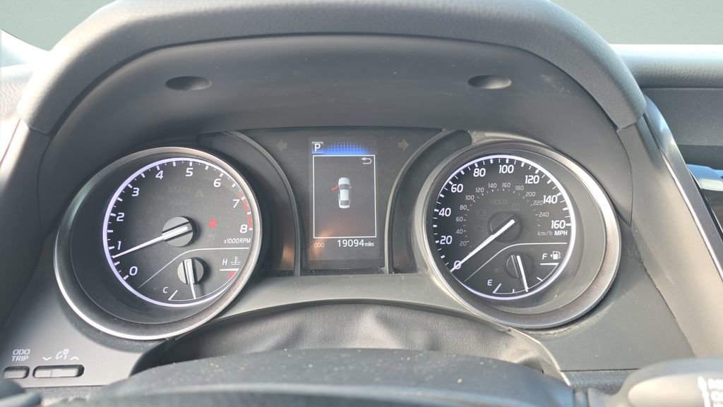 Used 2024 Toyota Camry SE FWD image 22