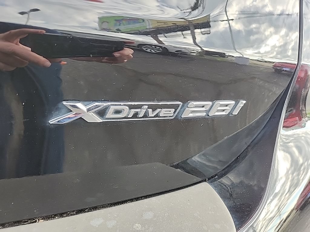 Used 2019 BMW X1 xDrive28i w/ Convenience Package AWD/4WD image 6