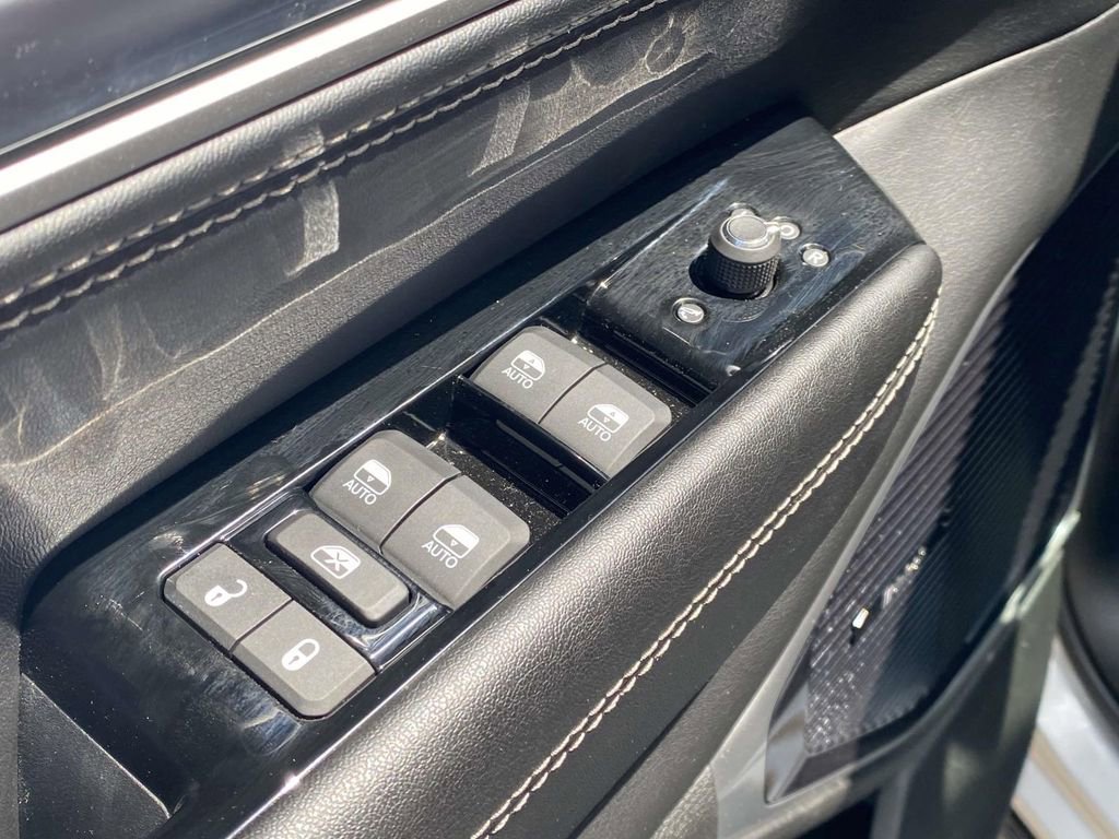 New 2026 Jeep Grand Wagoneer Limited w/ Premium Group II image 13