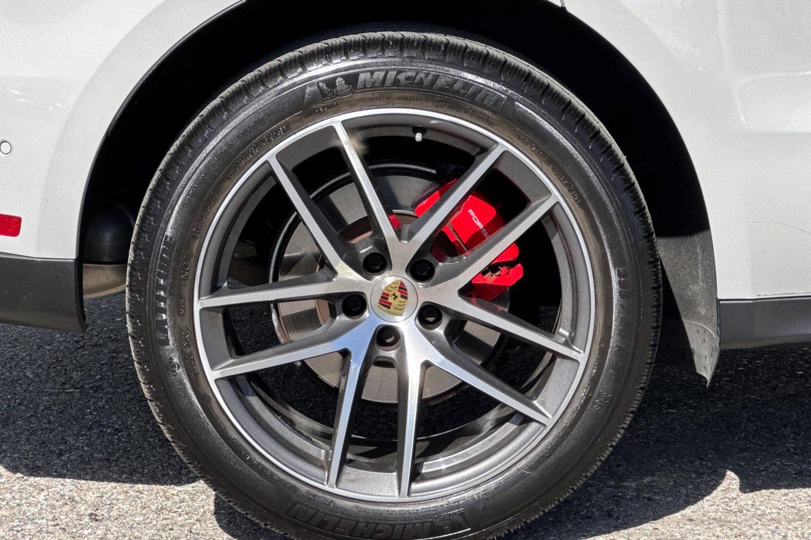 Used 2022 Porsche Macan S image 26
