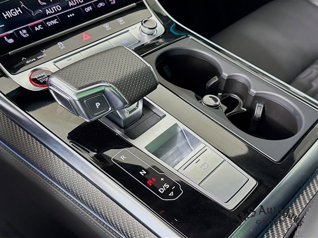 Used 2023 Audi RS Q8 w/ Black Optic Package image 21