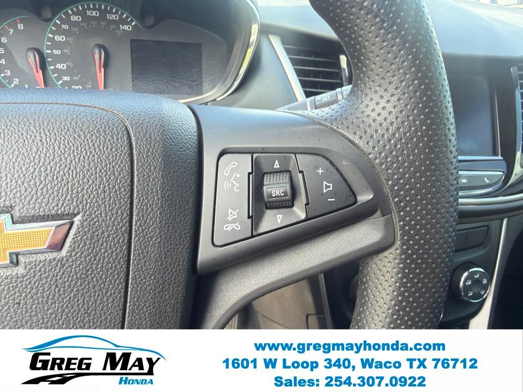 Used 2020 Chevrolet Trax LS w/ Tint and Cruise Package FWD image 9