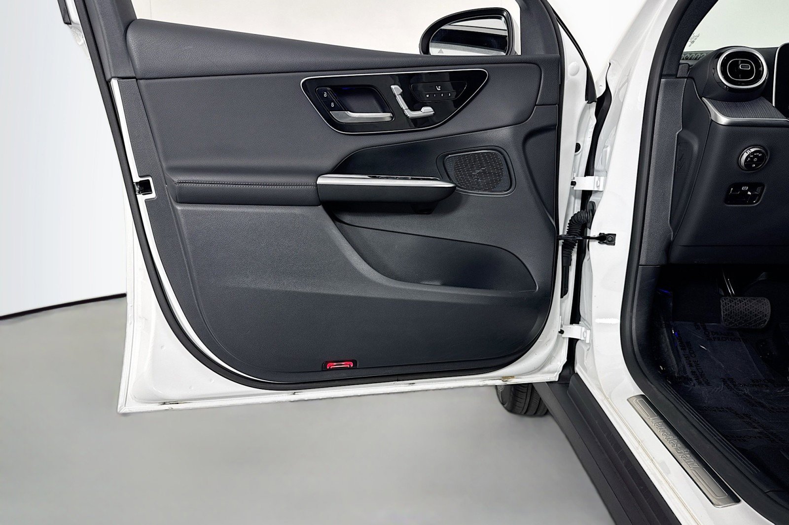 Certified 2026 Mercedes-Benz GLC 300 image 20