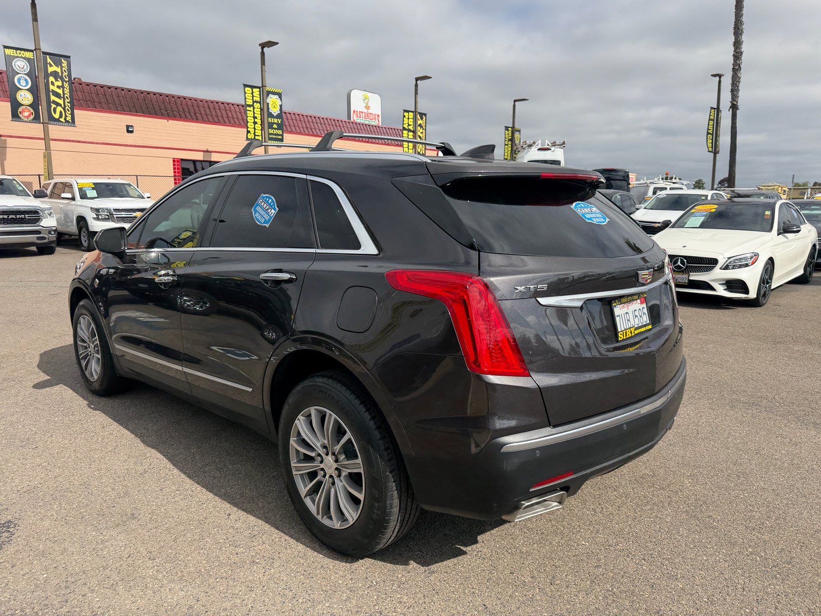Used 2017 Cadillac XT5 Luxury FWD image 5
