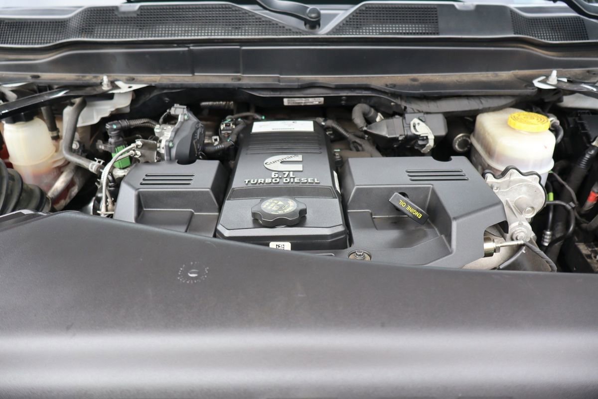 Used 2023 RAM 3500 Big Horn w/ Night Edition AWD/4WD image 38