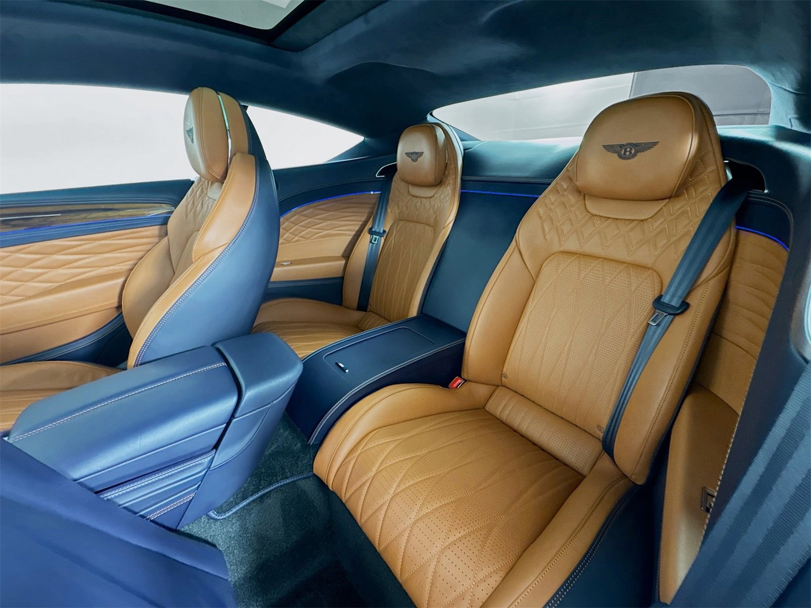 Certified 2024 Bentley Continental GT image 25