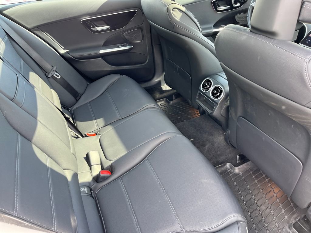 Certified 2025 Mercedes-Benz C 300 4MATIC Sedan image 18