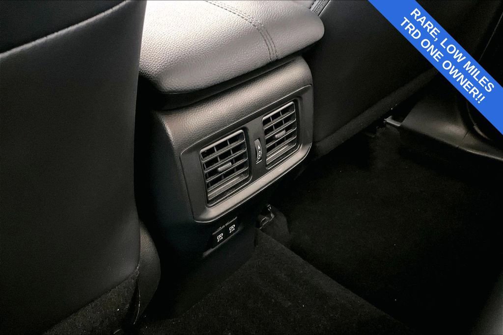 Used 2020 Toyota RAV4 TRD Off-Road image 31