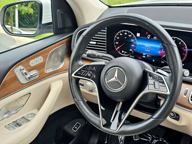 Certified 2024 Mercedes-Benz GLS 450 4MATIC image 32