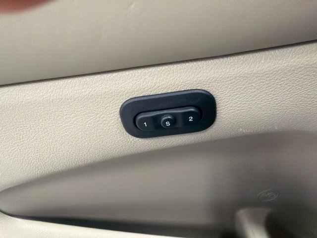 Used 2020 Dodge Durango Citadel w/ Technology Group AWD/4WD image 15