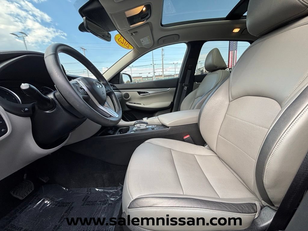 Used 2023 INFINITI QX50 Luxe AWD/4WD image 10