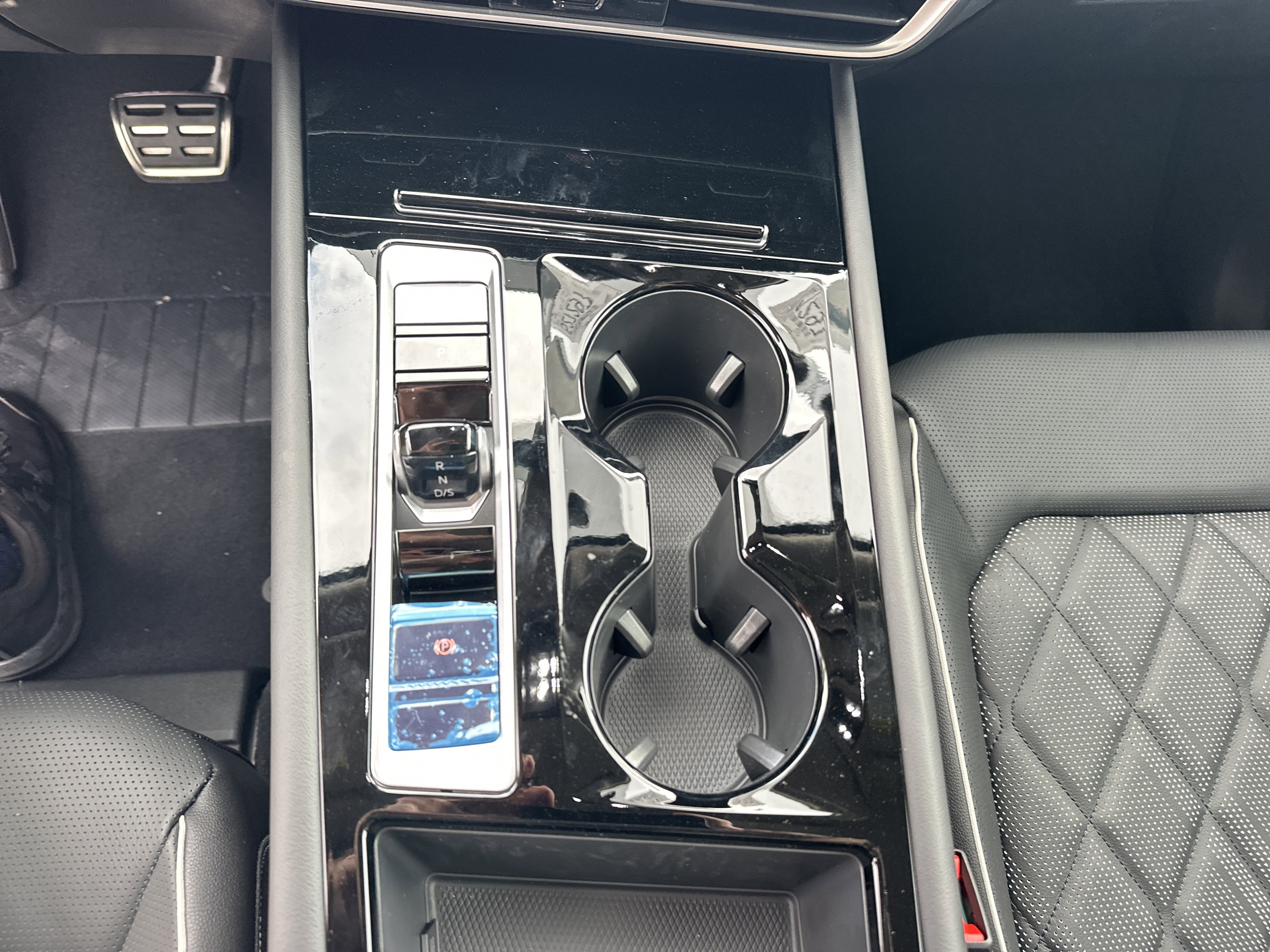New 2026 Volkswagen Atlas SEL Premium R-Line image 20