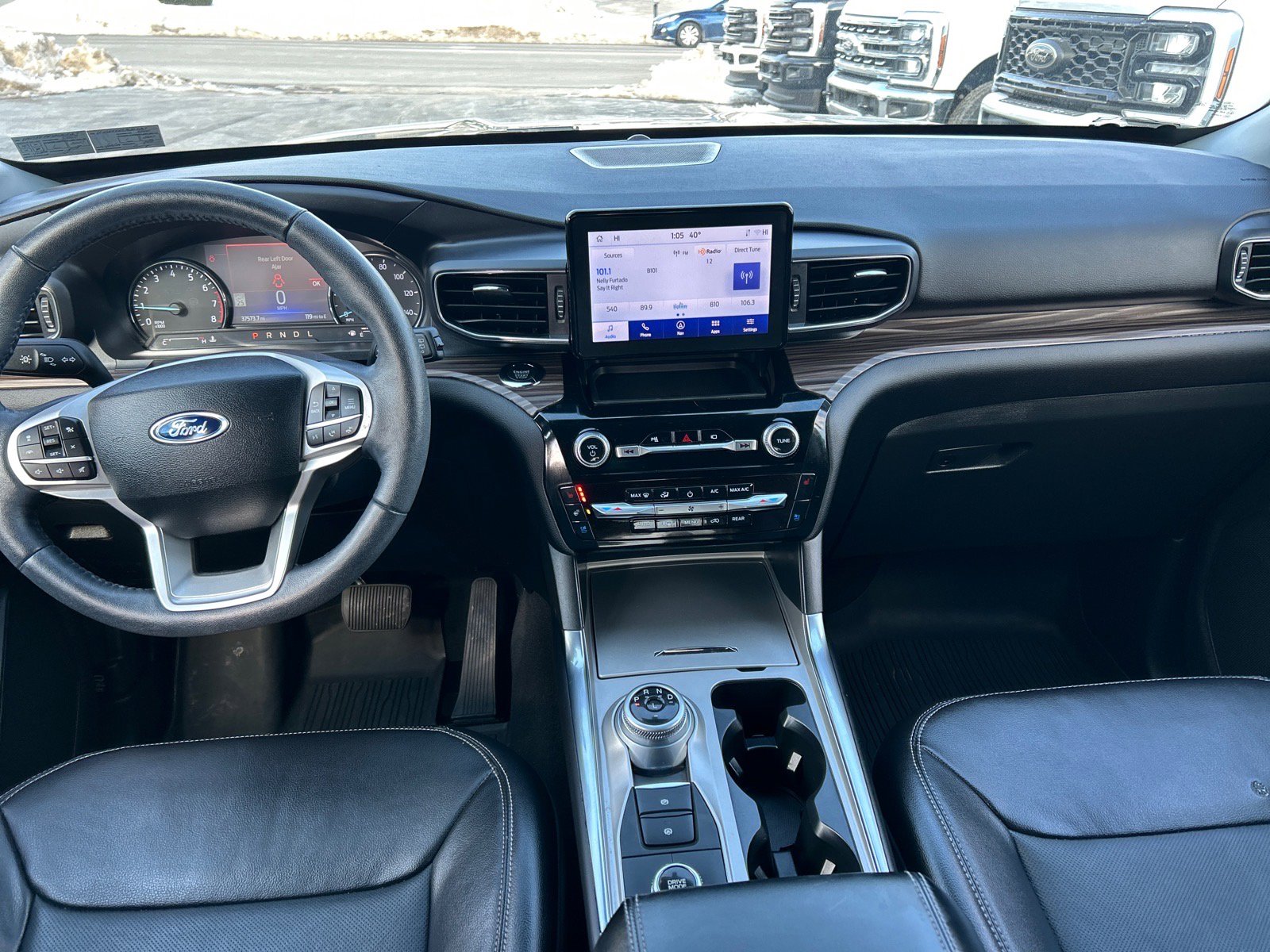 Certified 2023 Ford Explorer Limited image 6