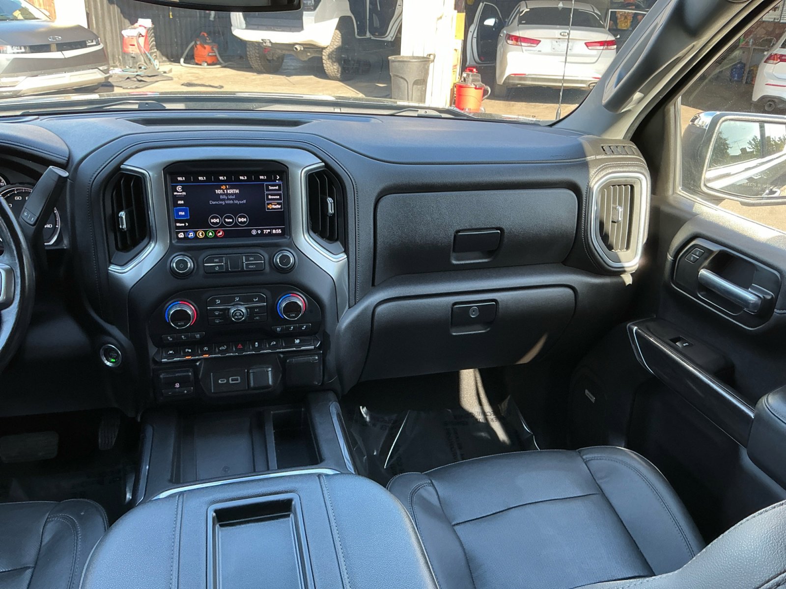 Used 2021 Chevrolet Silverado 1500 LTZ w/ LTZ Premium Package image 16